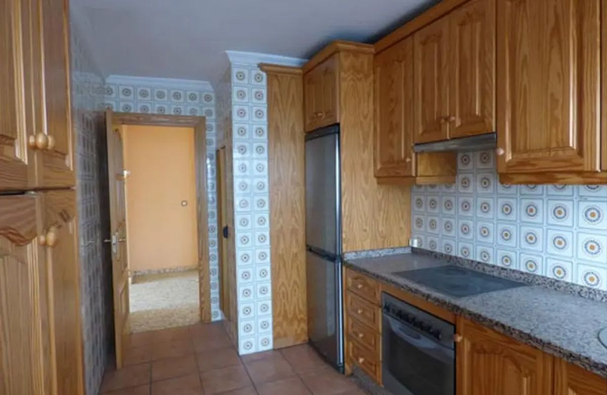 3 Bed Apartment for sale in Estepona Costa Del Sol, Málaga, Spain