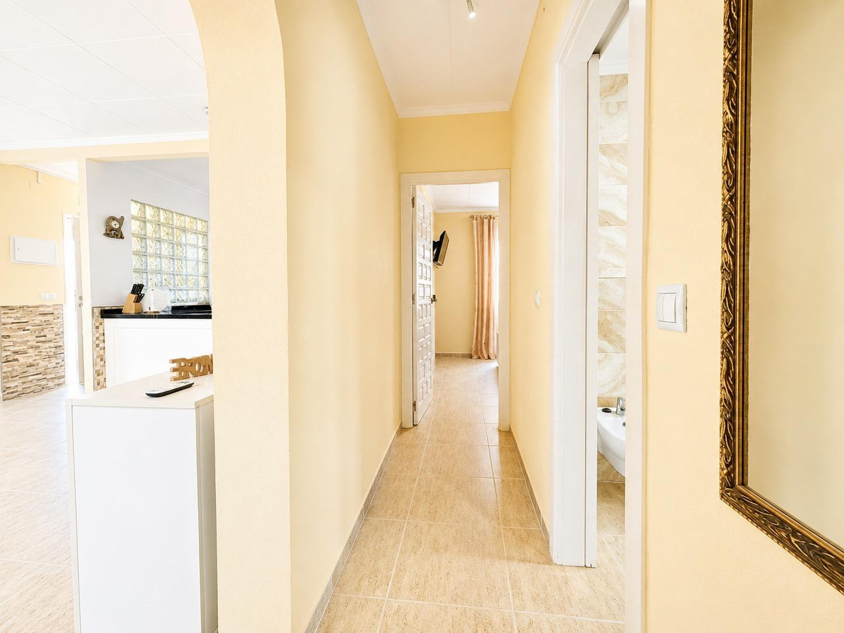 Se vende Villa - Chalet de 3 dormitorios en Costa Blanca, Alicante, España