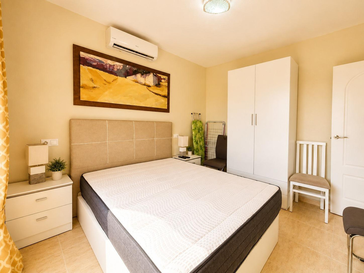 Se vende Villa - Chalet de 3 dormitorios en Costa Blanca, Alicante, España