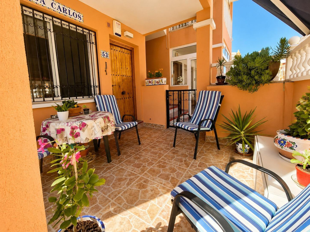 2 Bed Townhouse for sale in Playa Flamenca Costa Blanca, Alicante, Spain