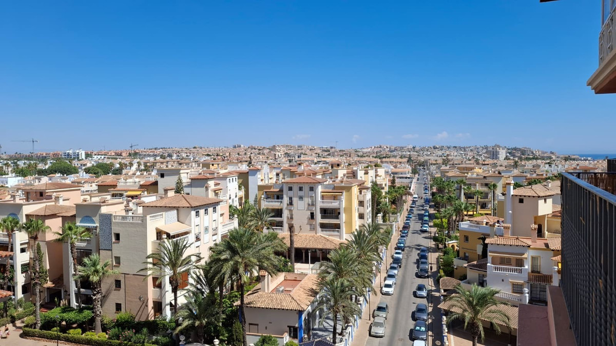 2 Bed Apartment for sale in Playa De Los Locos Costa Blanca, Alicante, Spain