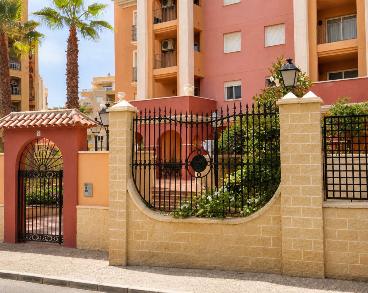 2 Bed Apartment for sale in Playa De Los Locos Costa Blanca, Alicante, Spain