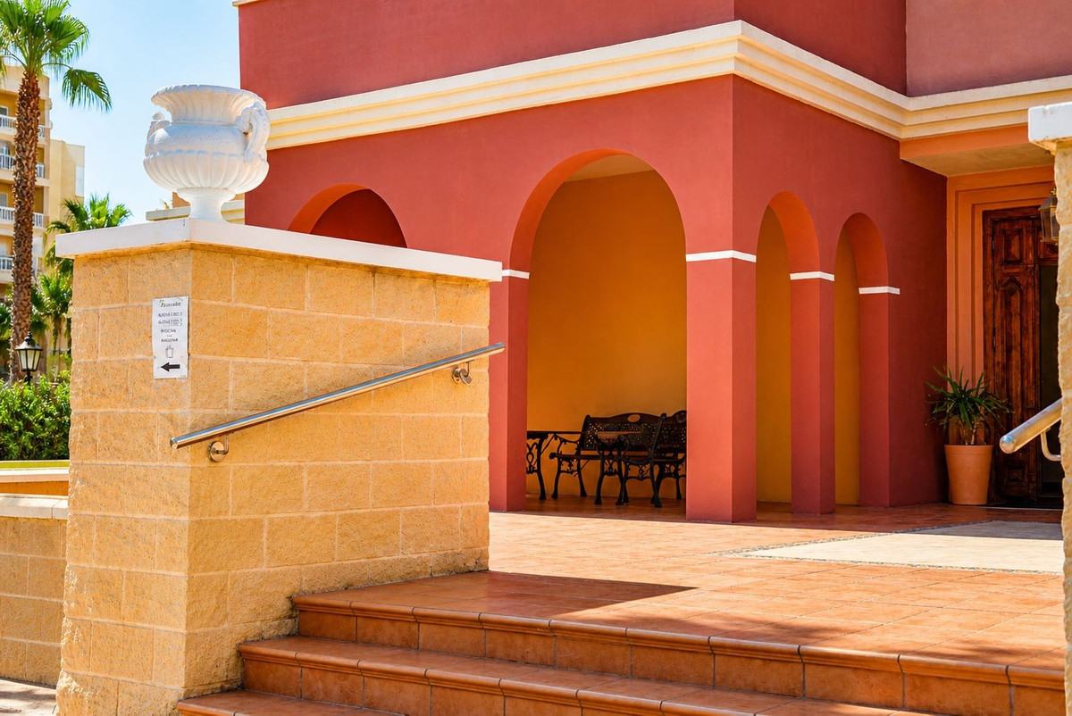 2 Bed Apartment for sale in Playa De Los Locos Costa Blanca, Alicante, Spain