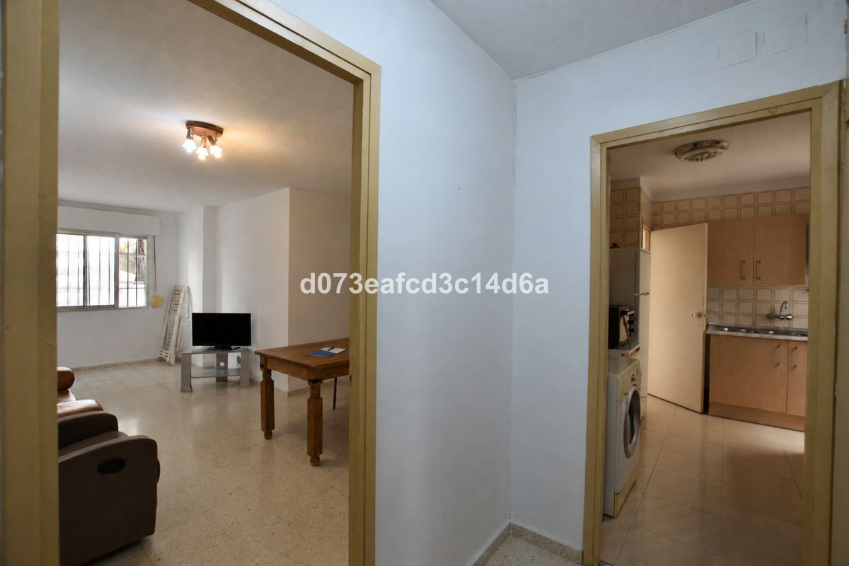 3 Bed Apartment for sale in Ronda Costa Del Sol, Málaga, Spain