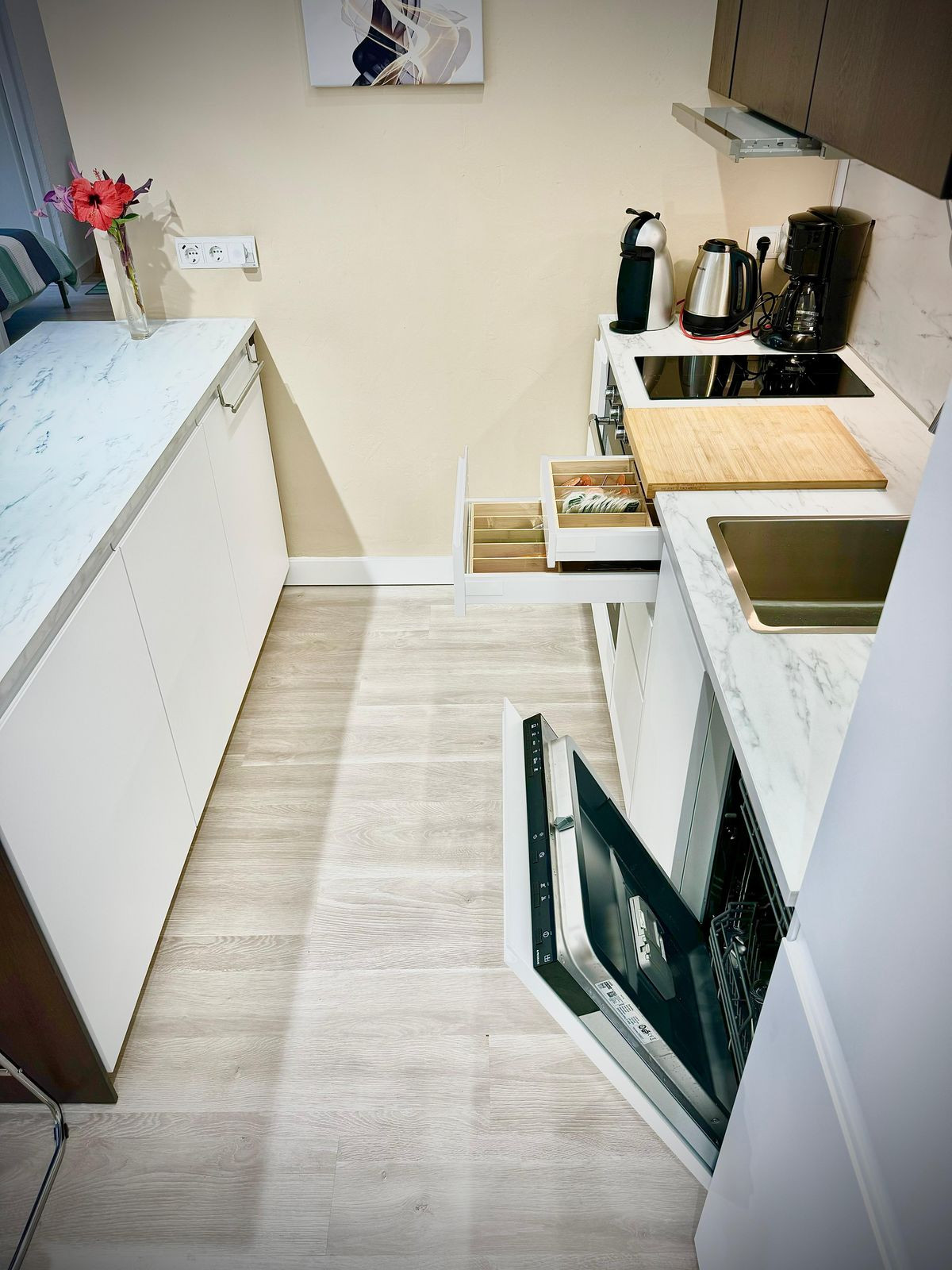 2 Bed Apartment for sale in Calahonda Costa Del Sol, Málaga, Spain