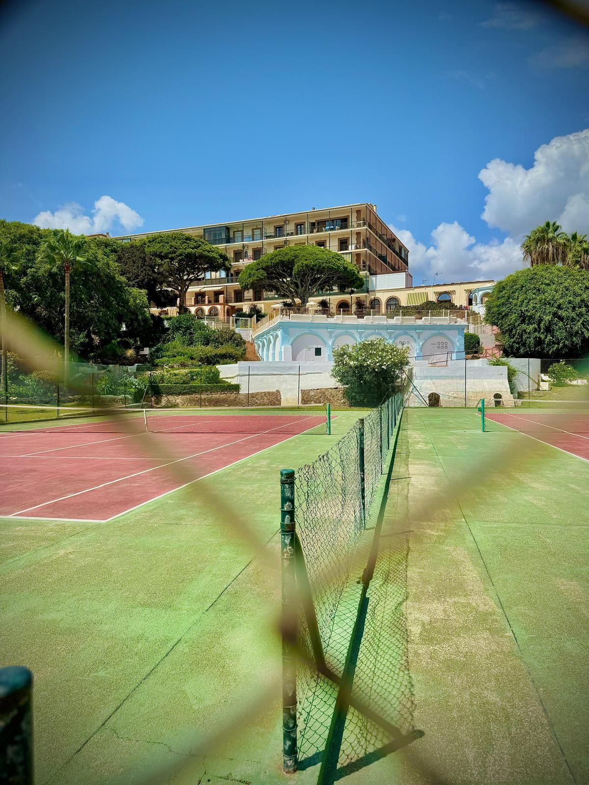 2 Bed Apartment for sale in Calahonda Costa Del Sol, Málaga, Spain