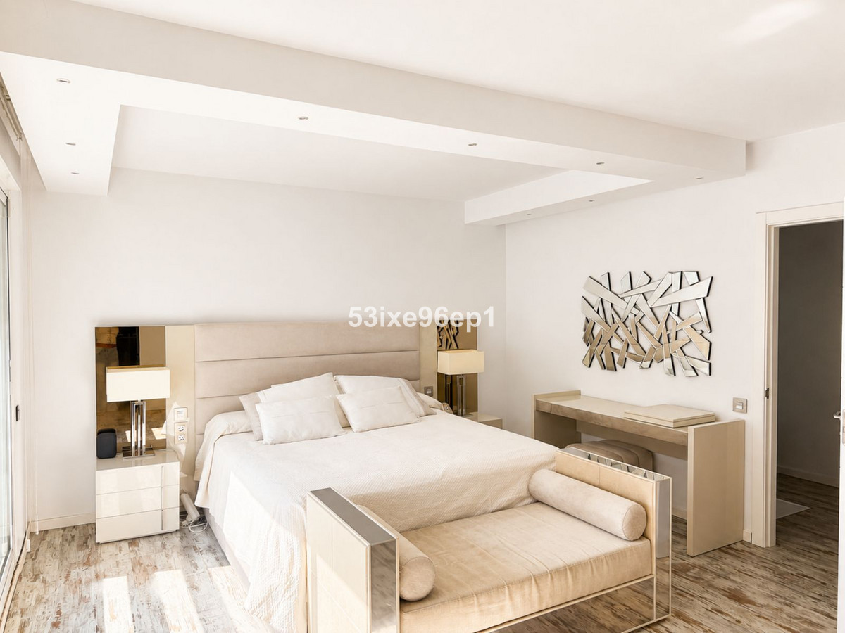 3 Bed Townhouse for sale in Nueva Andalucía Costa Del Sol, Málaga, Spain