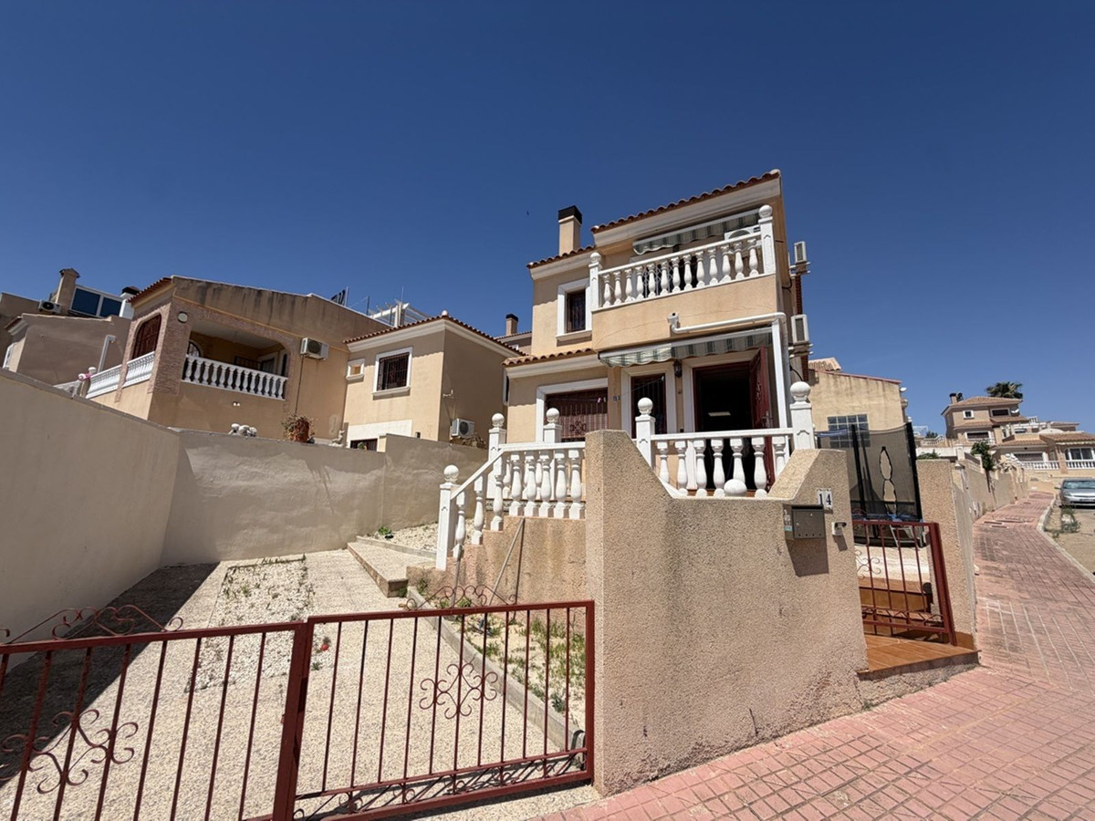 3 Bed Townhouse for sale in Villamartin Costa Blanca, Alicante, Spain
