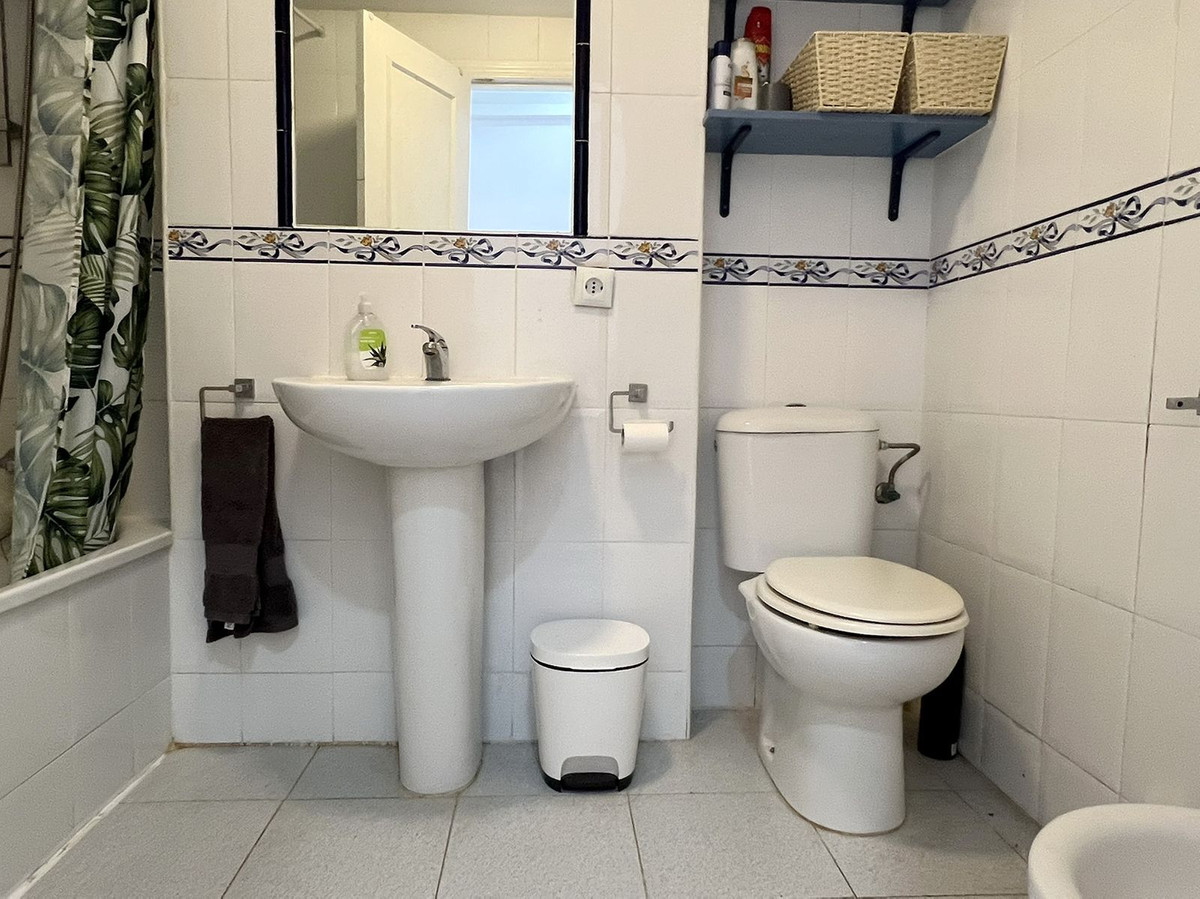 2 Bed Apartment for sale in Riviera Del Sol Costa Del Sol, Málaga, Spain