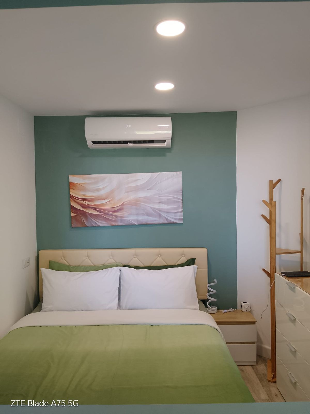 1 Bed Apartment for sale in Calahonda Costa Del Sol, Málaga, Spain
