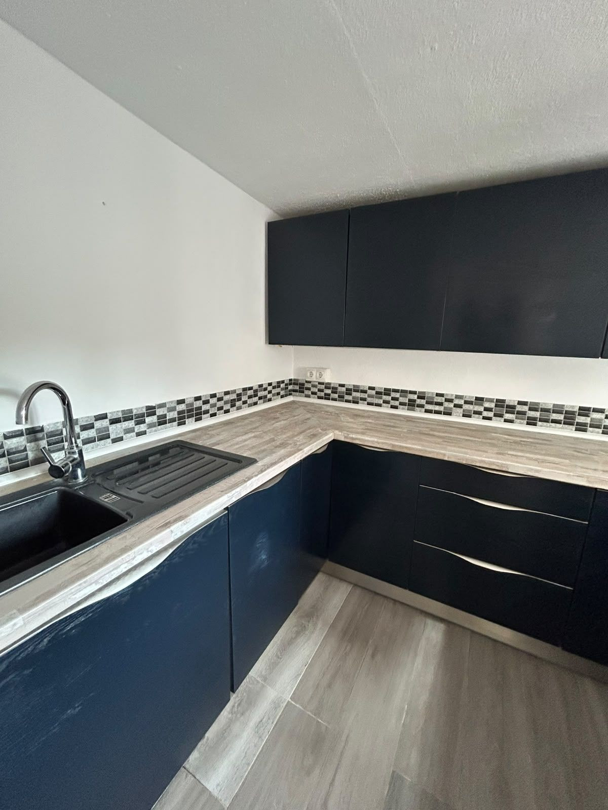 2 Bed Townhouse for sale in Estepona Costa Del Sol, Málaga, Spain