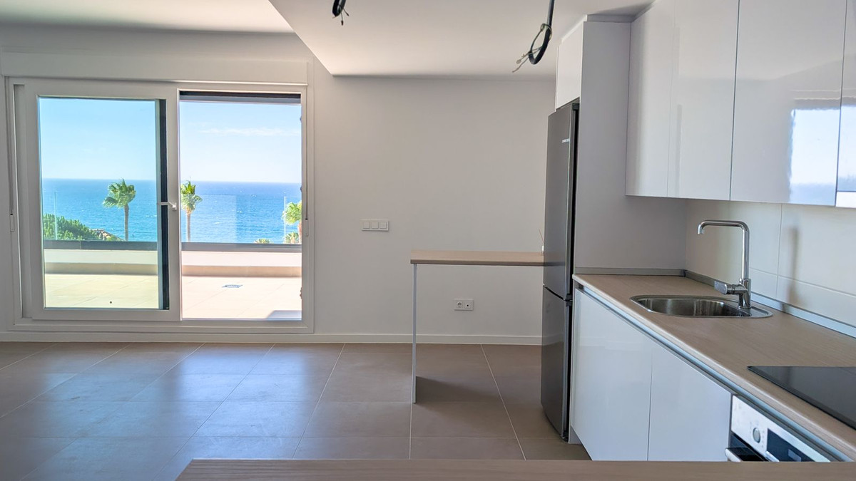 3 Bed Apartment for sale in Mijas Costa Del Sol, Málaga, Spain