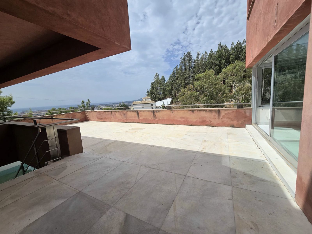 Se vende Villa - Chalet de 6 dormitorios en Costa Del Sol, Málaga, España
