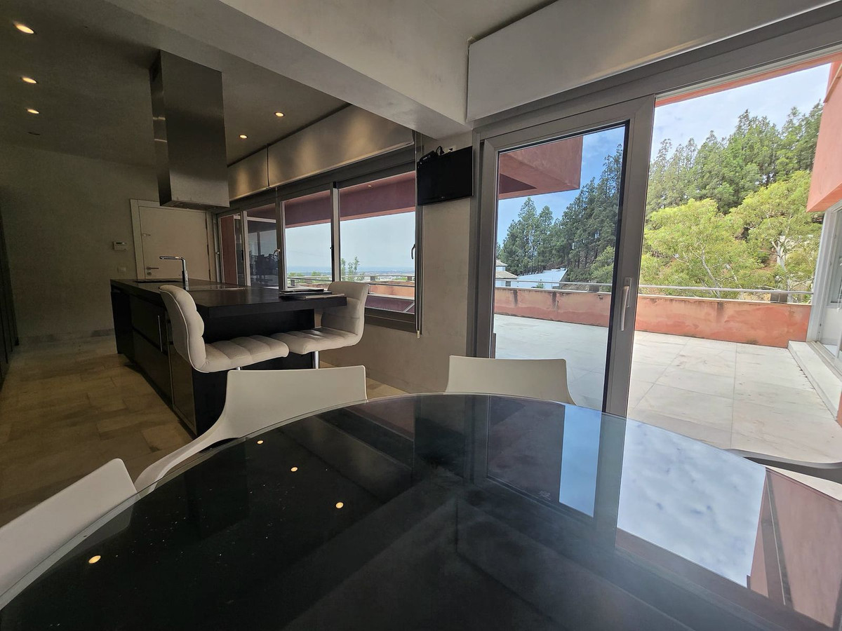 Se vende Villa - Chalet de 6 dormitorios en Costa Del Sol, Málaga, España
