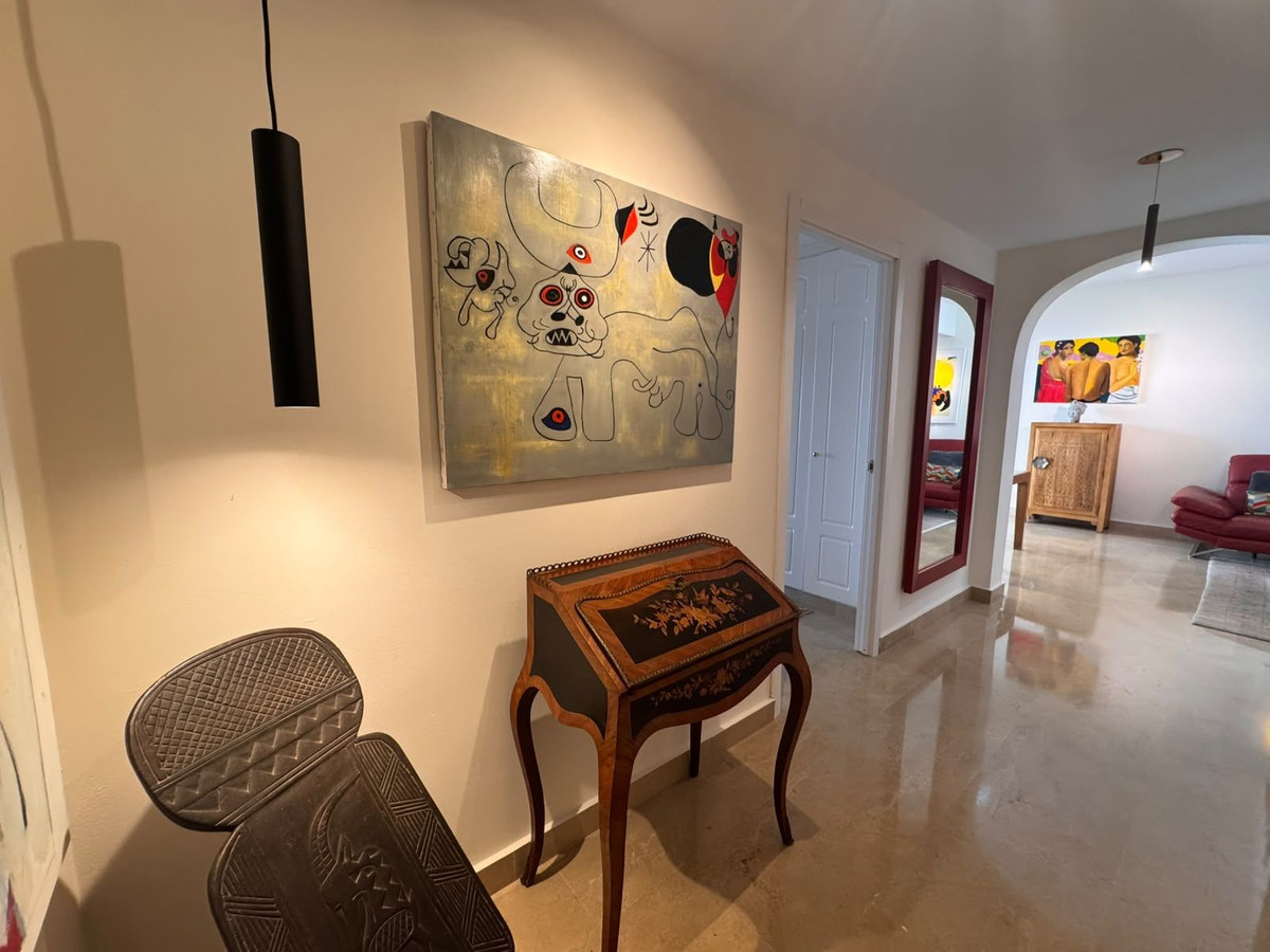 Se vende Apartamento Planta Media de 2 dormitorios en Costa Del Sol, Málaga, España