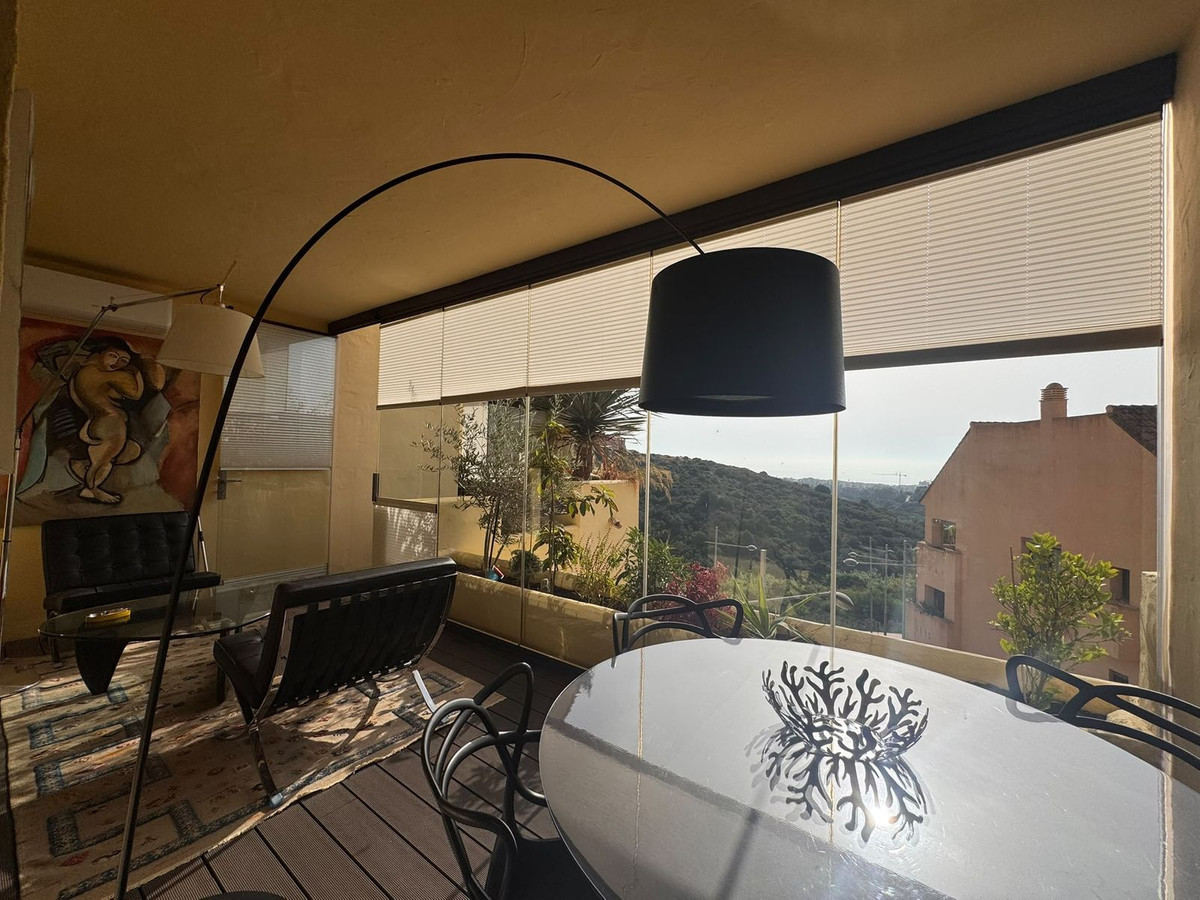 Se vende Apartamento Planta Media de 2 dormitorios en Costa Del Sol, Málaga, España