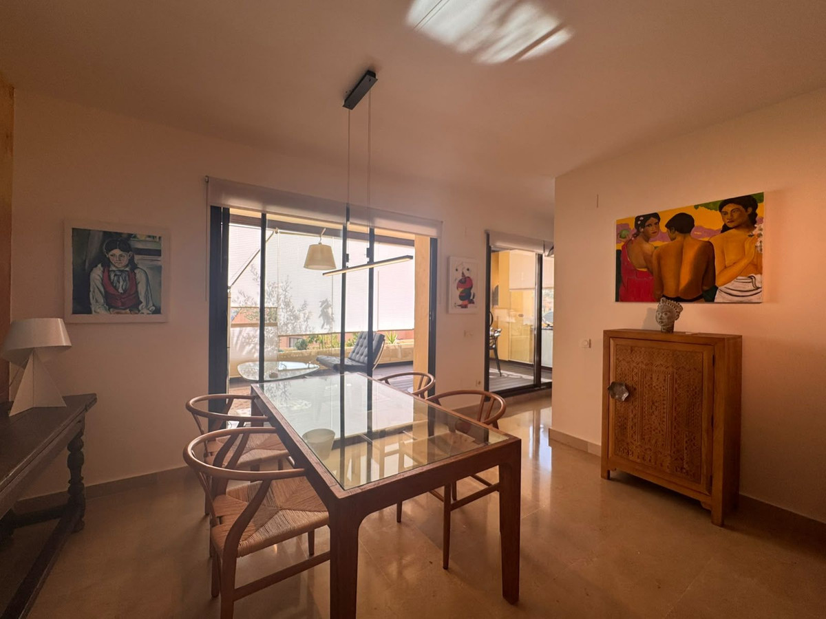 Se vende Apartamento Planta Media de 2 dormitorios en Costa Del Sol, Málaga, España