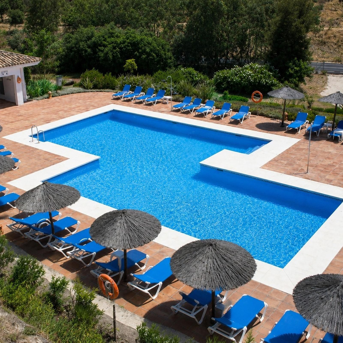 Se vende Apartamento Planta Media de 3 dormitorios en Costa Del Sol, Málaga, España