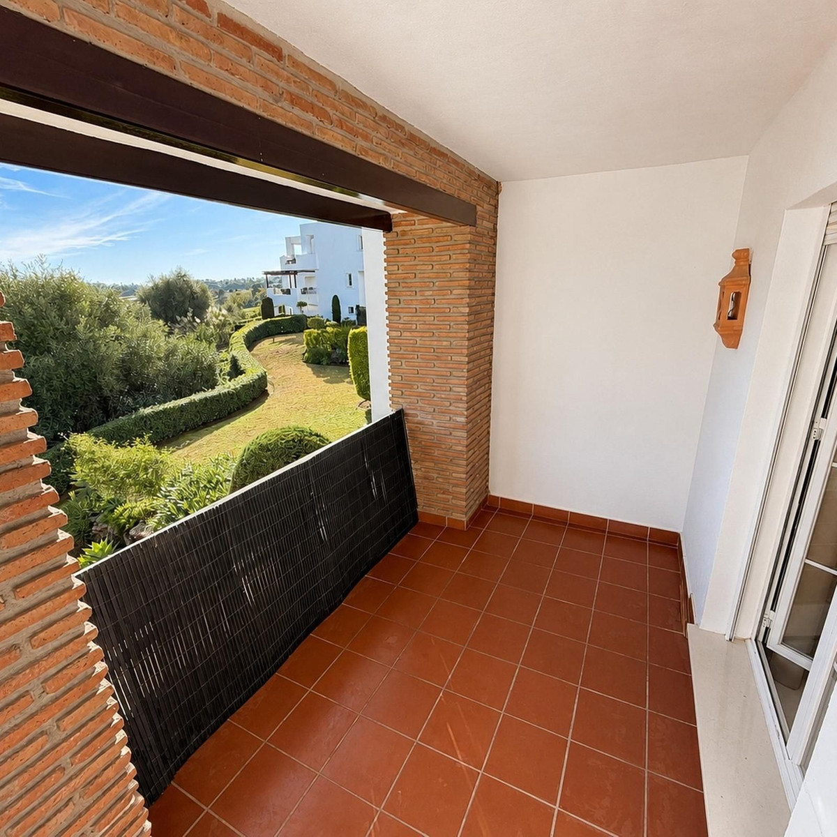 Se vende Apartamento Planta Media de 3 dormitorios en Costa Del Sol, Málaga, España