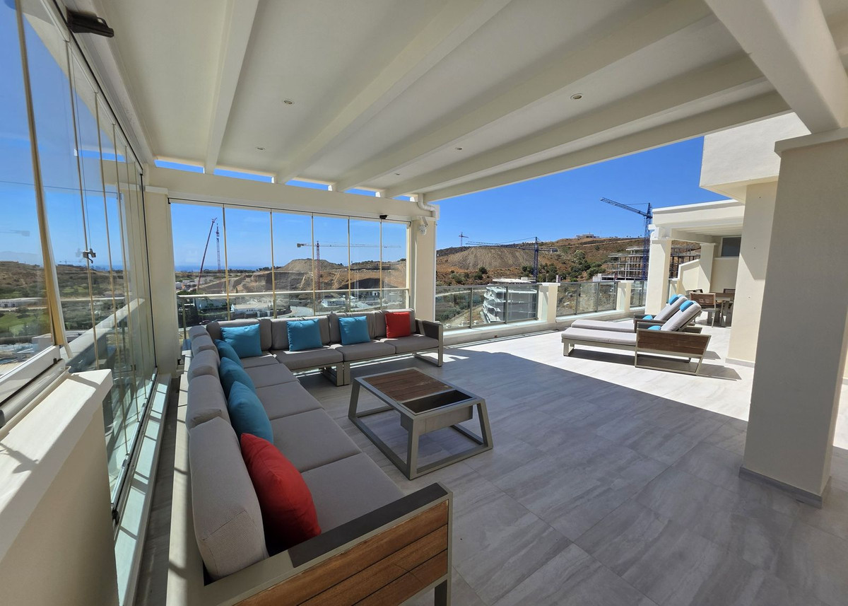 2 Bed Apartment for sale in Cerros Del Aguila Costa Del Sol, Málaga, Spain
