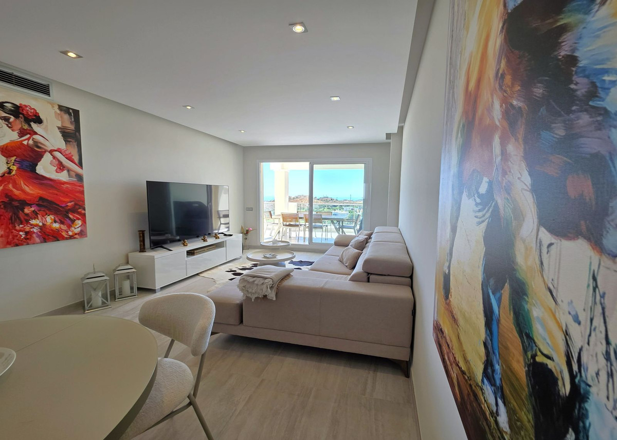 2 Bed Apartment for sale in Cerros Del Aguila Costa Del Sol, Málaga, Spain