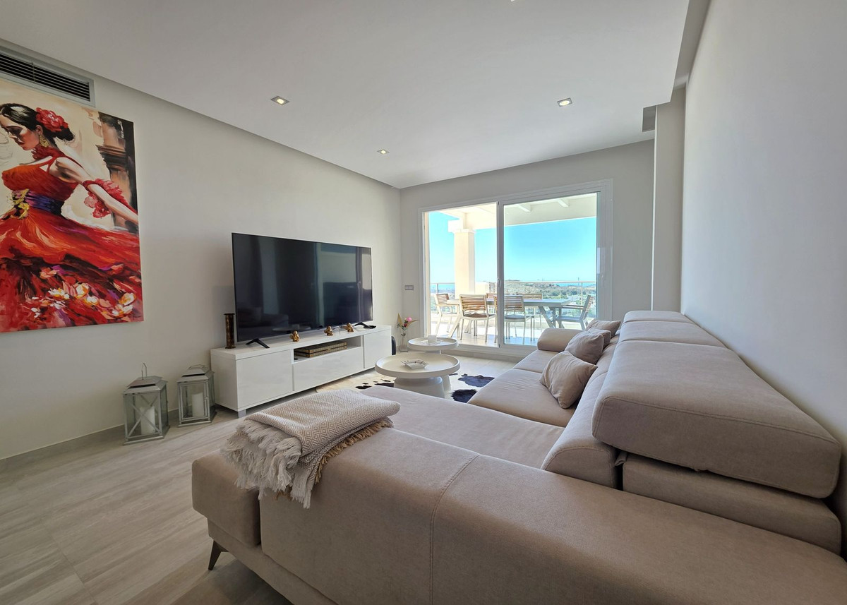 2 Bed Apartment for sale in Cerros Del Aguila Costa Del Sol, Málaga, Spain
