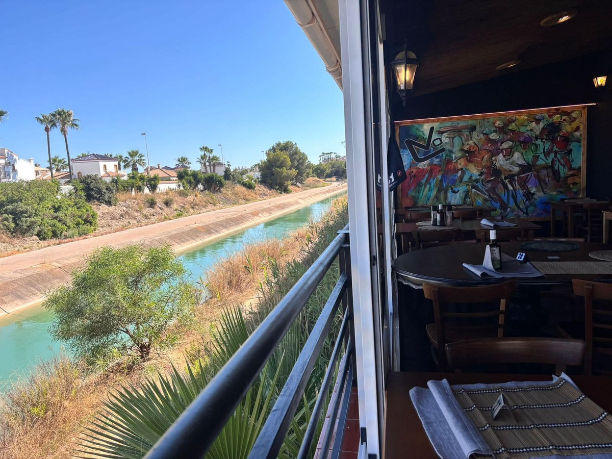 Commercial unit for sale in Orihuela Costa Costa Blanca, Alicante, Spain