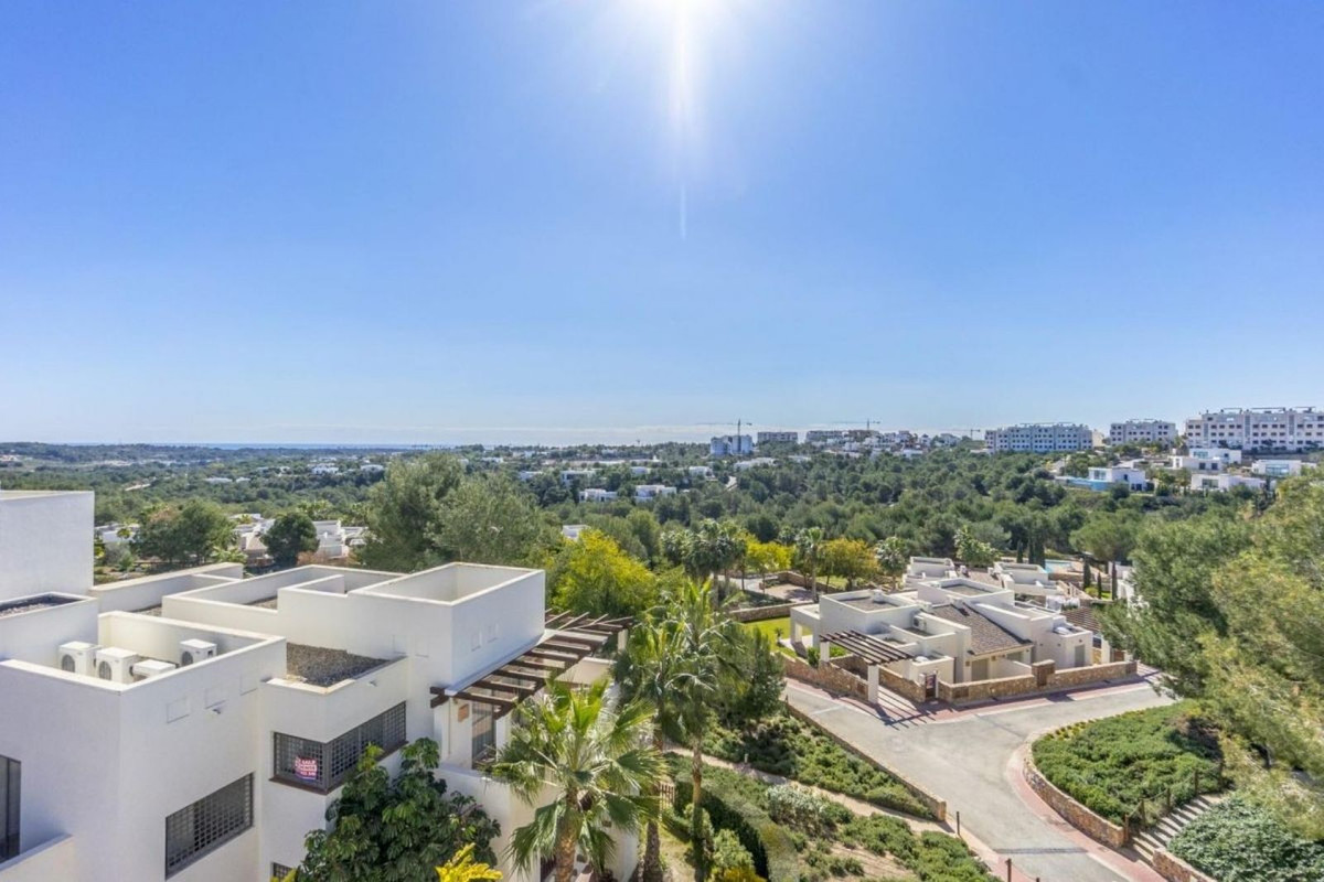 2 Bed Apartment for sale in Las Colinas Golf Costa Blanca, Alicante, Spain