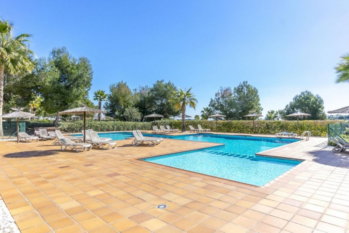 2 Bed Apartment for sale in Las Colinas Golf Costa Blanca, Alicante, Spain