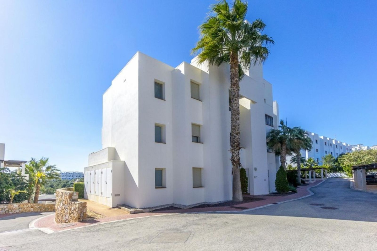 2 Bed Apartment for sale in Las Colinas Golf Costa Blanca, Alicante, Spain
