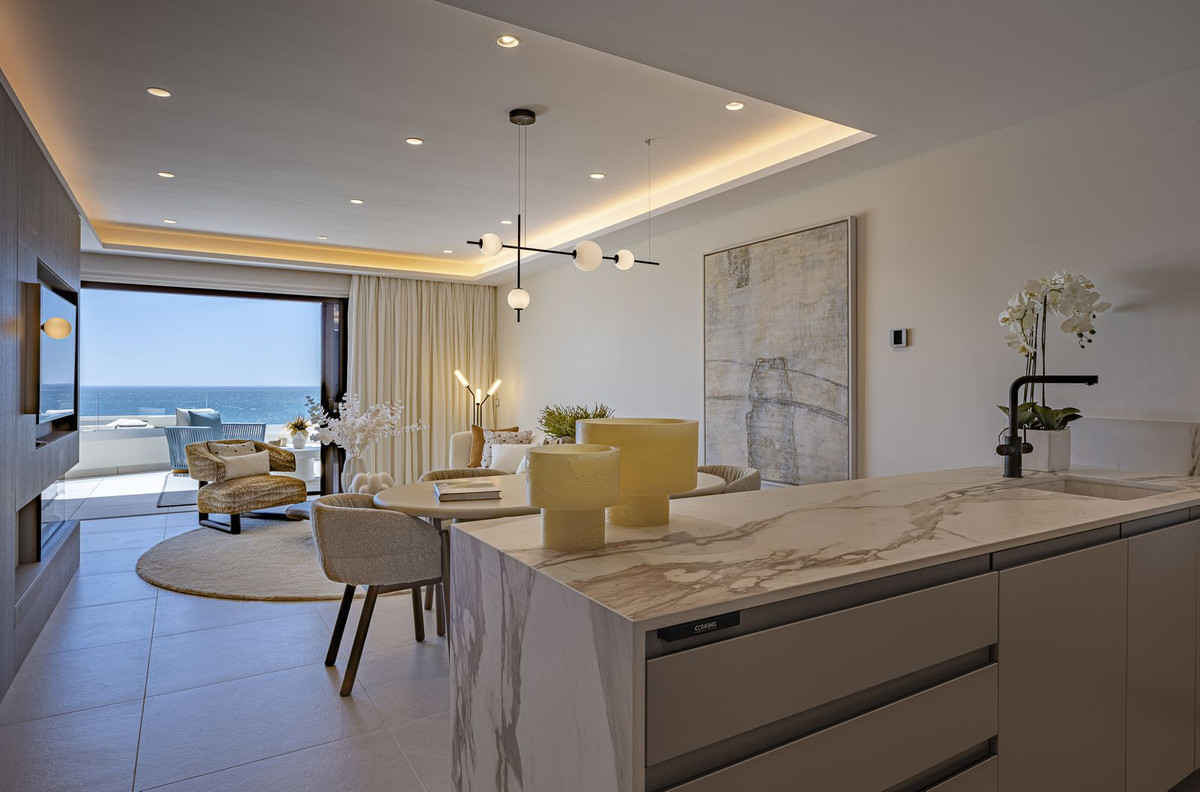 2 Bed Apartment for sale in New Golden Mile Costa Del Sol, Málaga, Spain