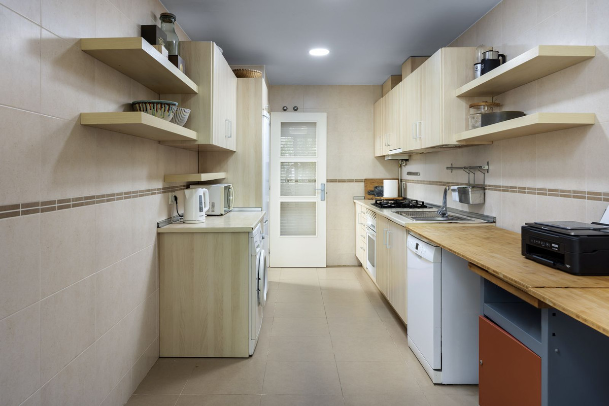 Se vende Apartamento Planta Baja de 2 dormitorios en Costa Del Sol, Málaga, España