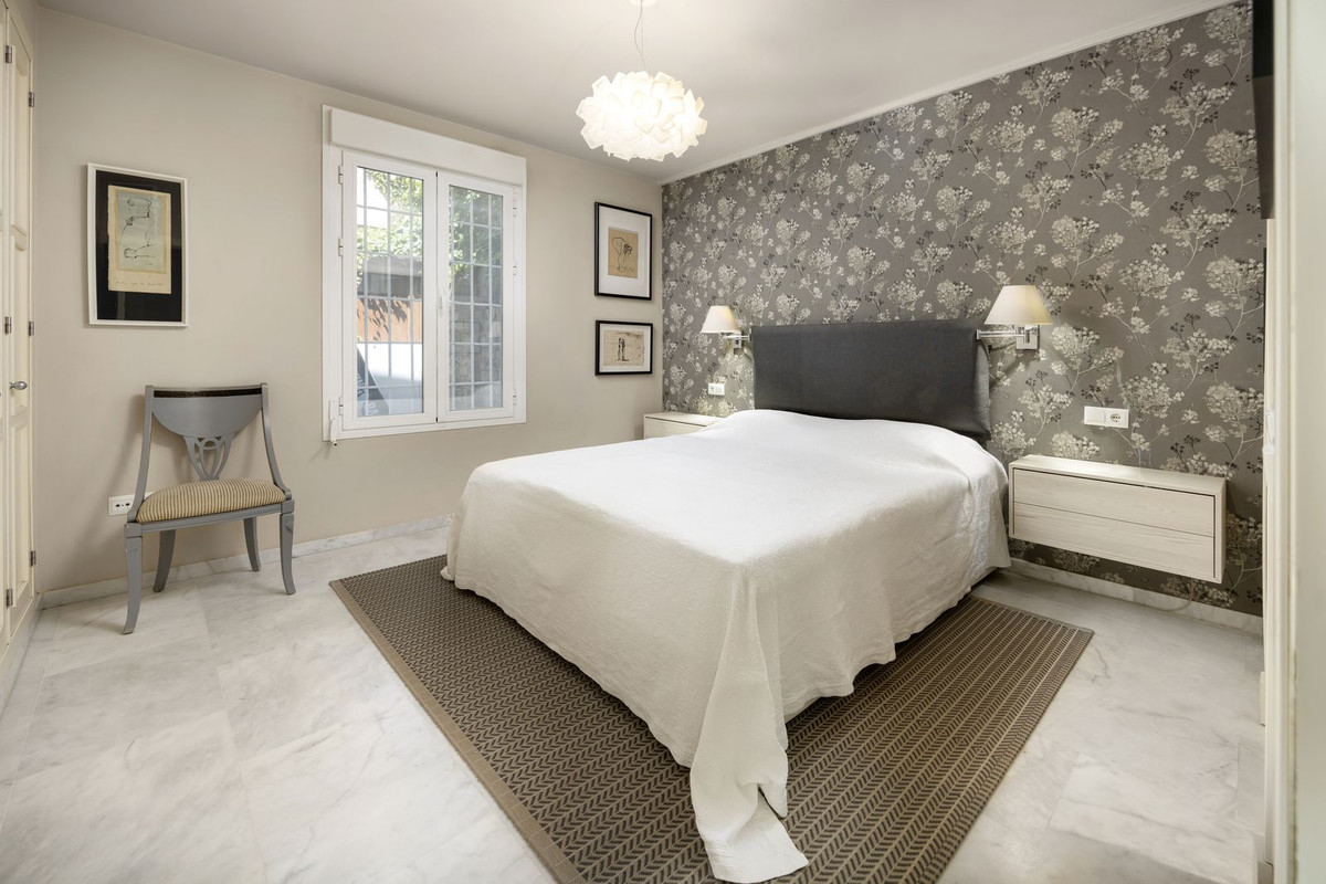 Se vende Apartamento Planta Baja de 2 dormitorios en Costa Del Sol, Málaga, España