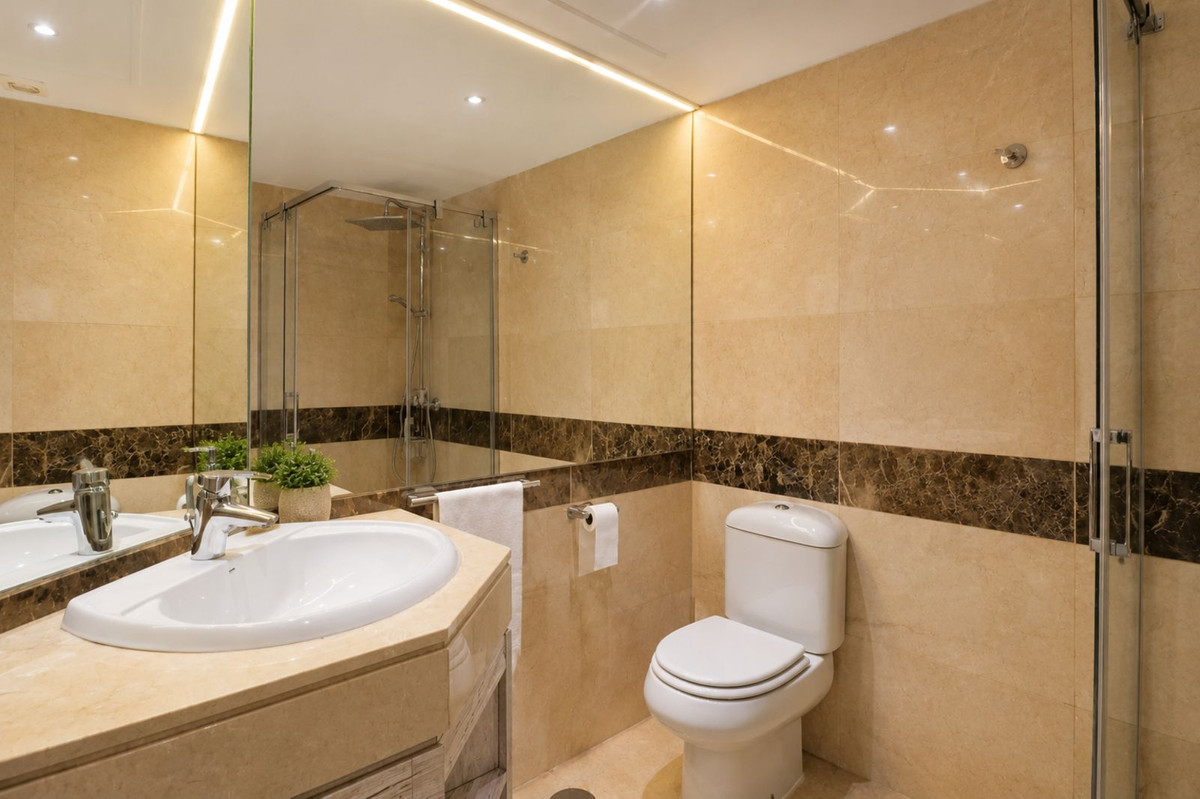 2 Bed Apartment for sale in La Alcaidesa Costa Del Sol, Cádiz, Spain