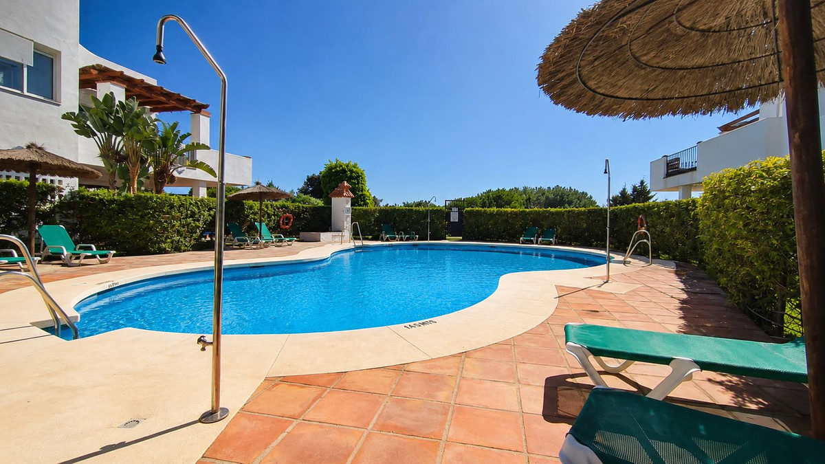 2 Bed Apartment for sale in La Alcaidesa Costa Del Sol, Cádiz, Spain
