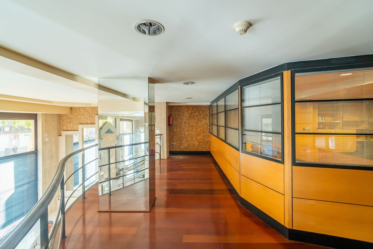9 Bed Commercial unit for sale in Marbella Costa Del Sol, Málaga, Spain