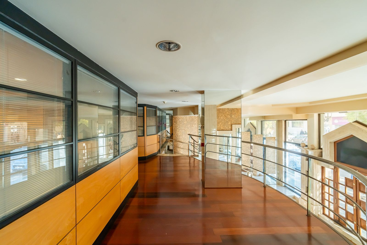 9 Bed Commercial unit for sale in Marbella Costa Del Sol, Málaga, Spain
