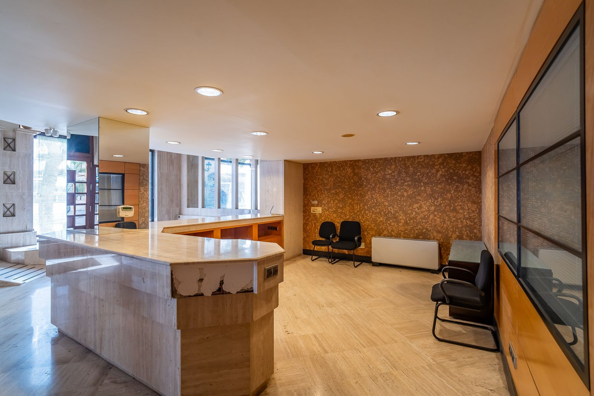 9 Bed Commercial unit for sale in Marbella Costa Del Sol, Málaga, Spain