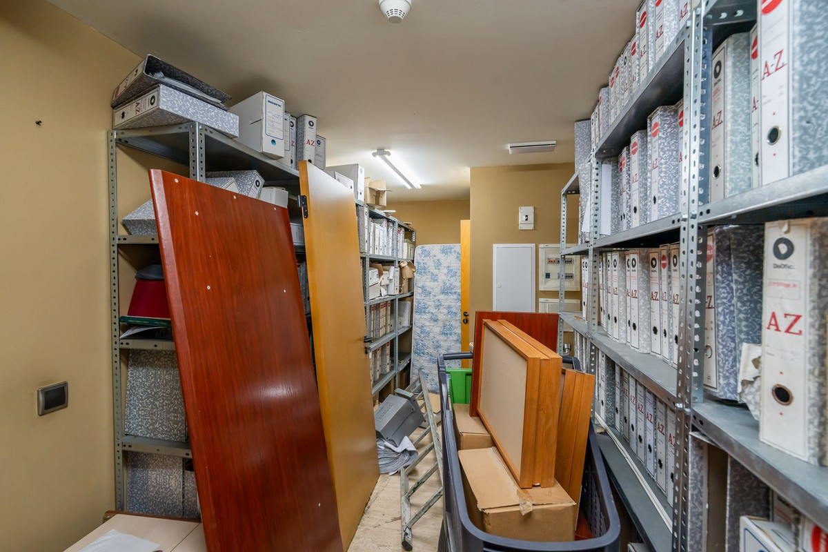 9 Bed Commercial unit for sale in Marbella Costa Del Sol, Málaga, Spain