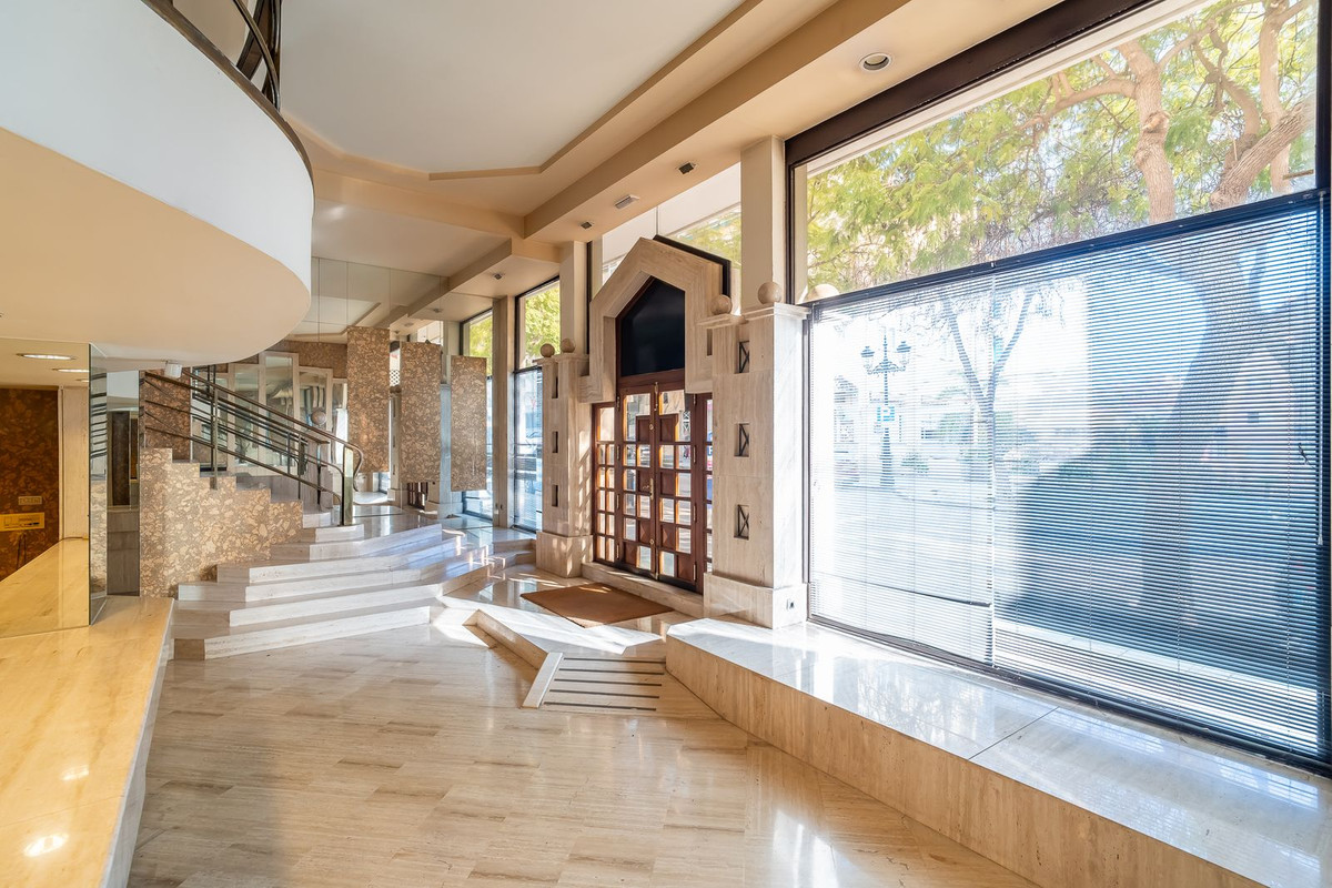 9 Bed Commercial unit for sale in Marbella Costa Del Sol, Málaga, Spain