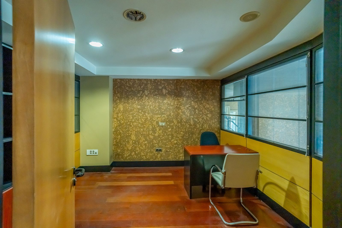 9 Bed Commercial unit for sale in Marbella Costa Del Sol, Málaga, Spain