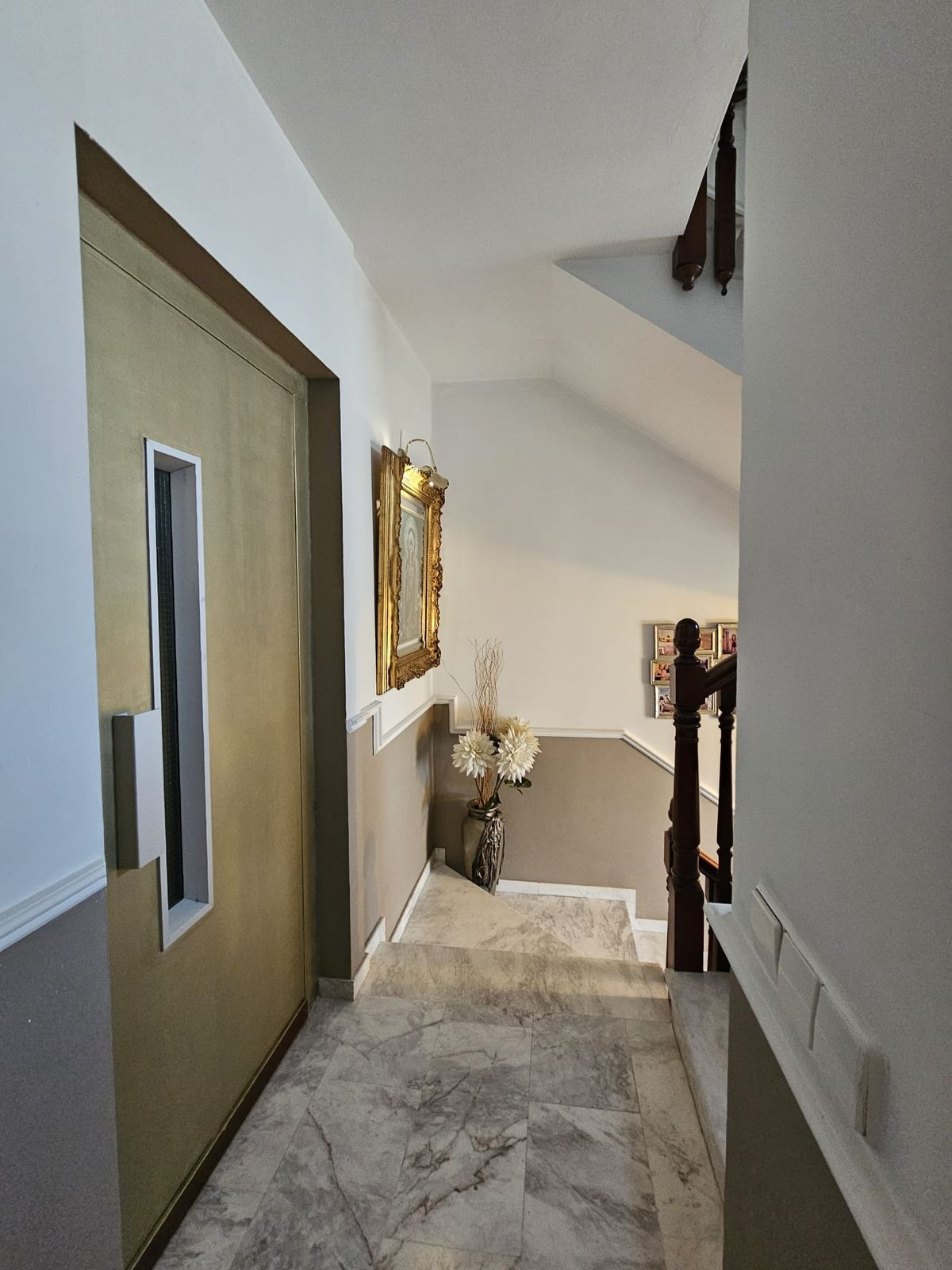 5 Bed Townhouse for sale in Los Pacos Costa Del Sol, Málaga, Spain