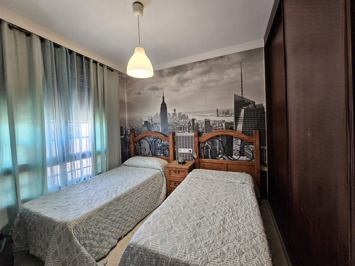 5 Bed Townhouse for sale in Los Pacos Costa Del Sol, Málaga, Spain
