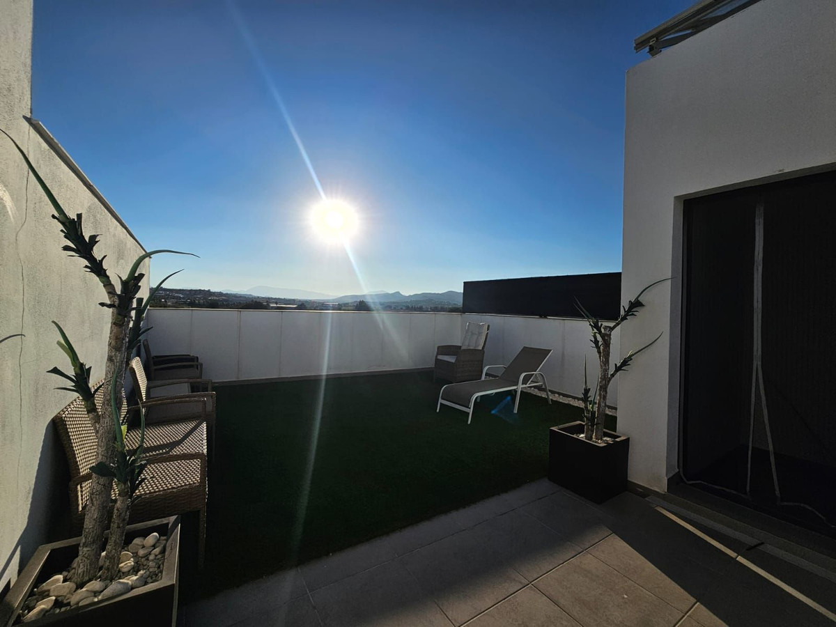 3 Bed Townhouse for sale in Alhaurín De La Torre Costa Del Sol, Málaga, Spain