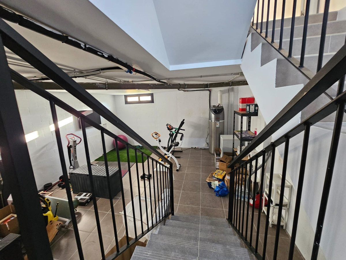 3 Bed Townhouse for sale in Alhaurín De La Torre Costa Del Sol, Málaga, Spain