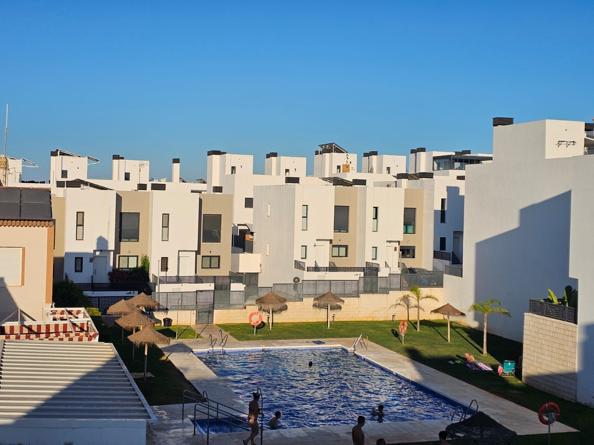 3 Bed Townhouse for sale in Alhaurín De La Torre Costa Del Sol, Málaga, Spain