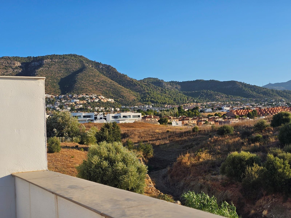 3 Bed Townhouse for sale in Alhaurín De La Torre Costa Del Sol, Málaga, Spain
