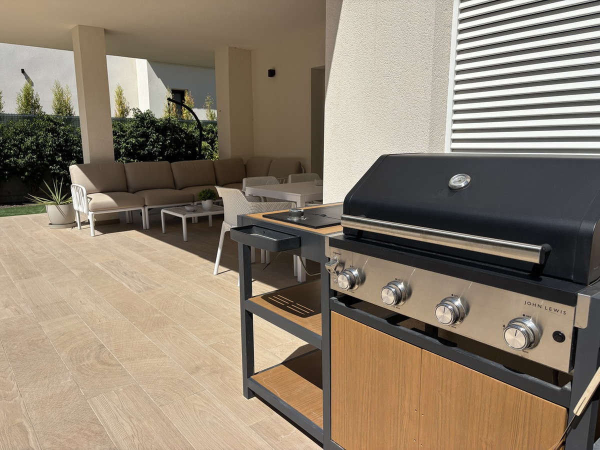 Se vende Apartamento Planta Baja de 3 dormitorios en Costa Blanca, Alicante, España