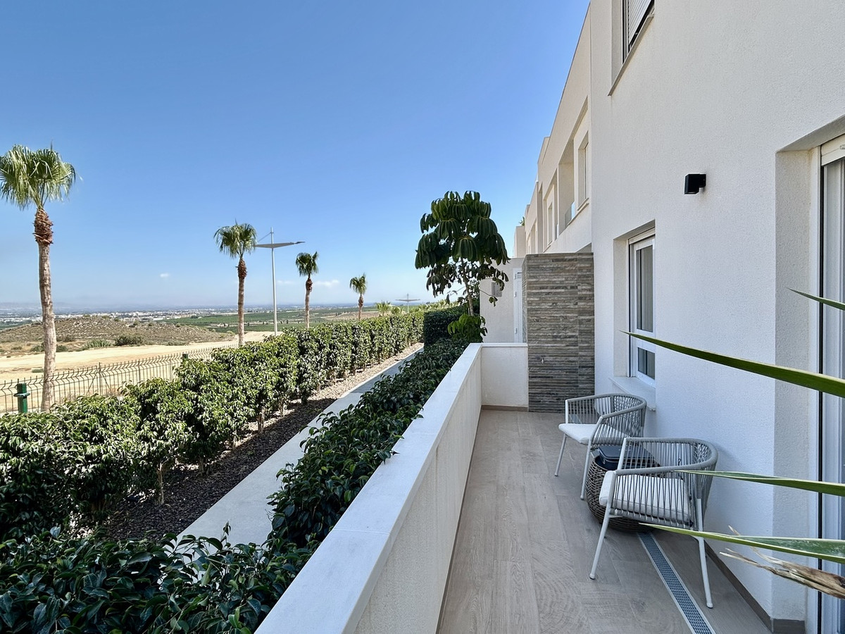 Se vende Apartamento Planta Baja de 3 dormitorios en Costa Blanca, Alicante, España