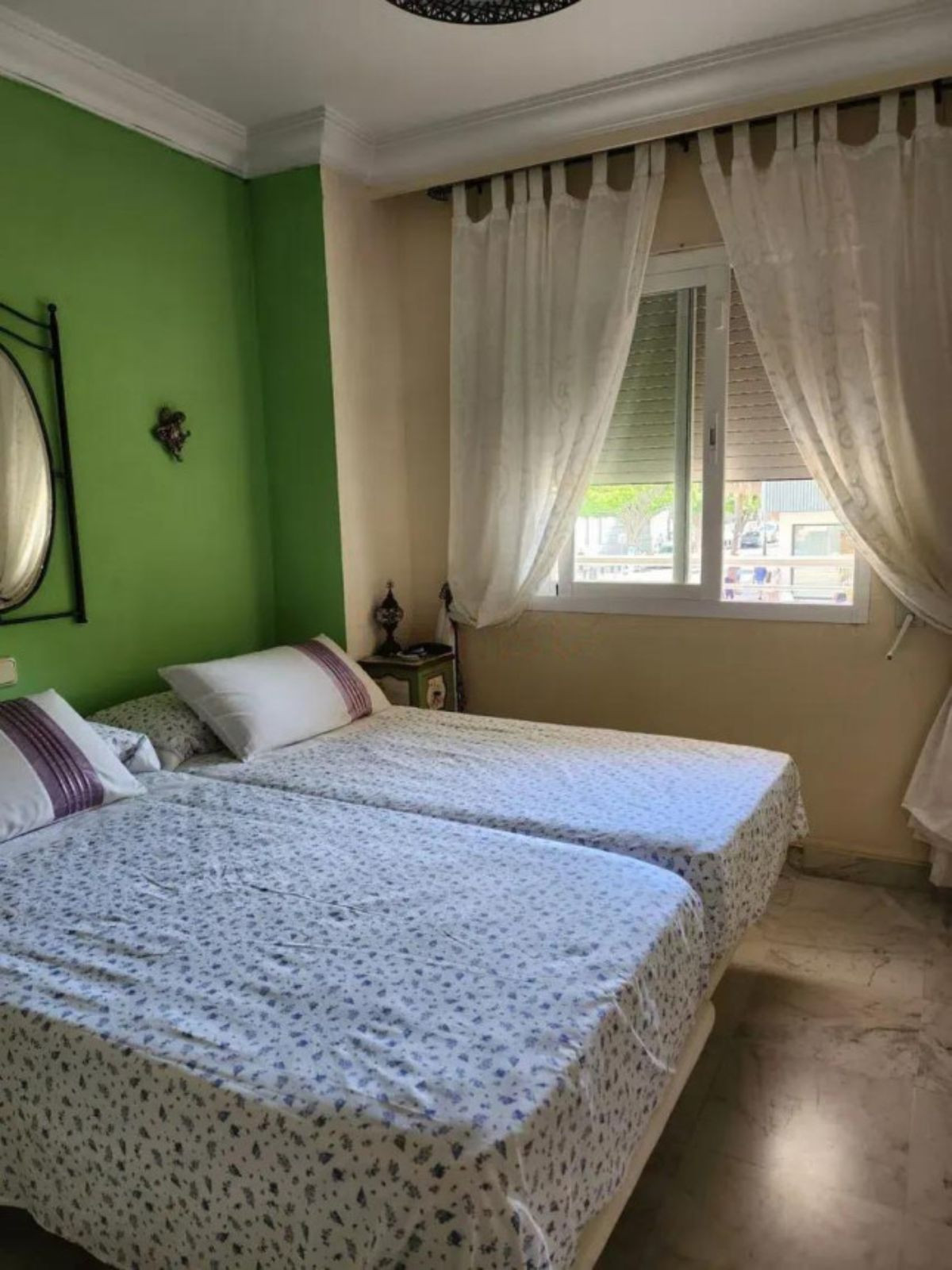 Se vende Apartamento Planta Media de 2 dormitorios en Costa Del Sol, Málaga, España